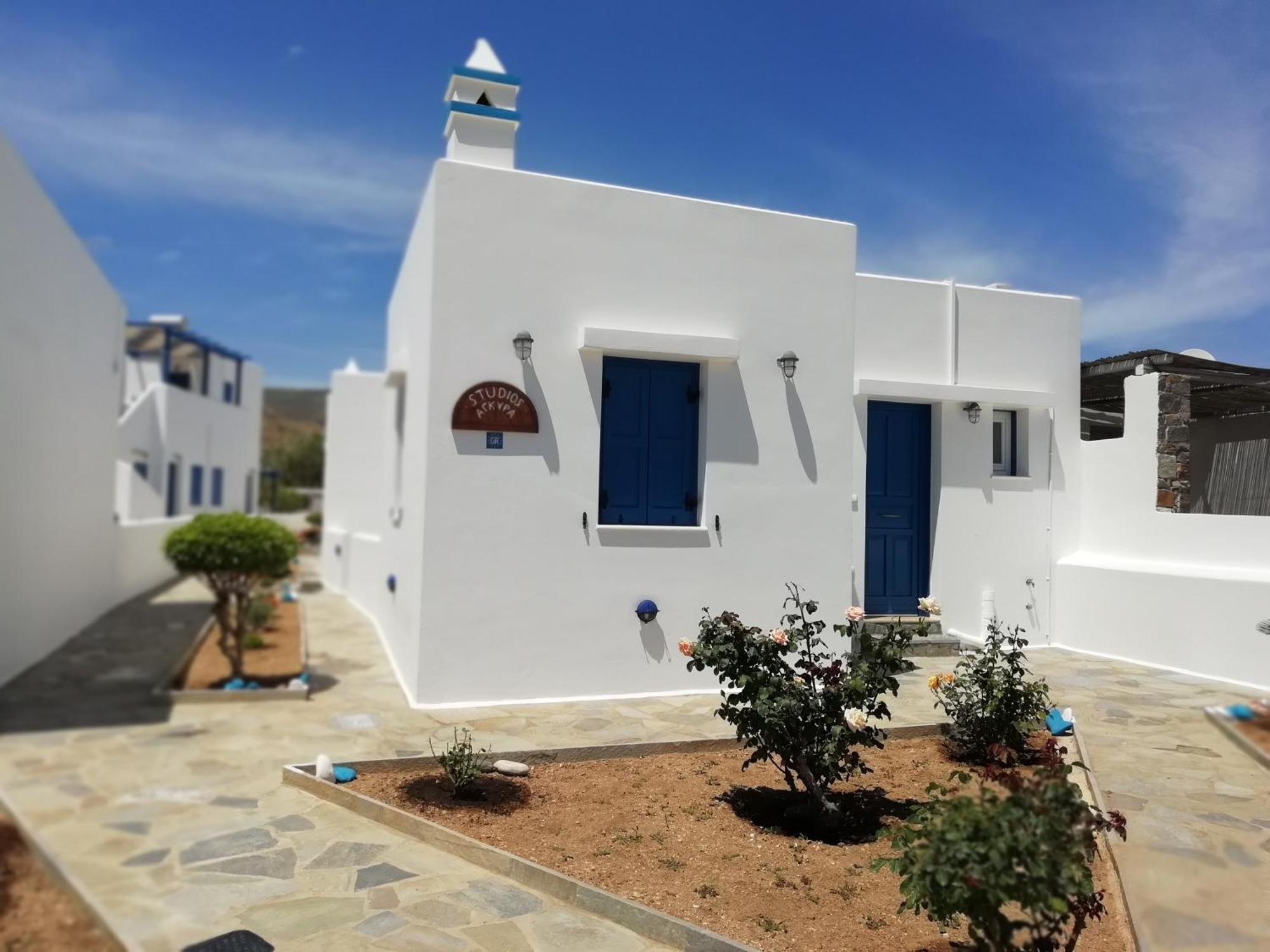 Studios Αγκυρα Λιβάδι Εξωτερικό φωτογραφία